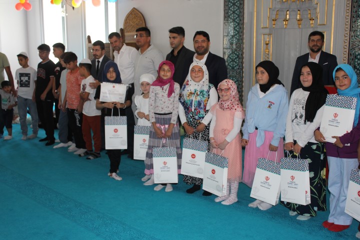 “Yaz Kur’an Kursları Kapanış Programı” Düzenlendi