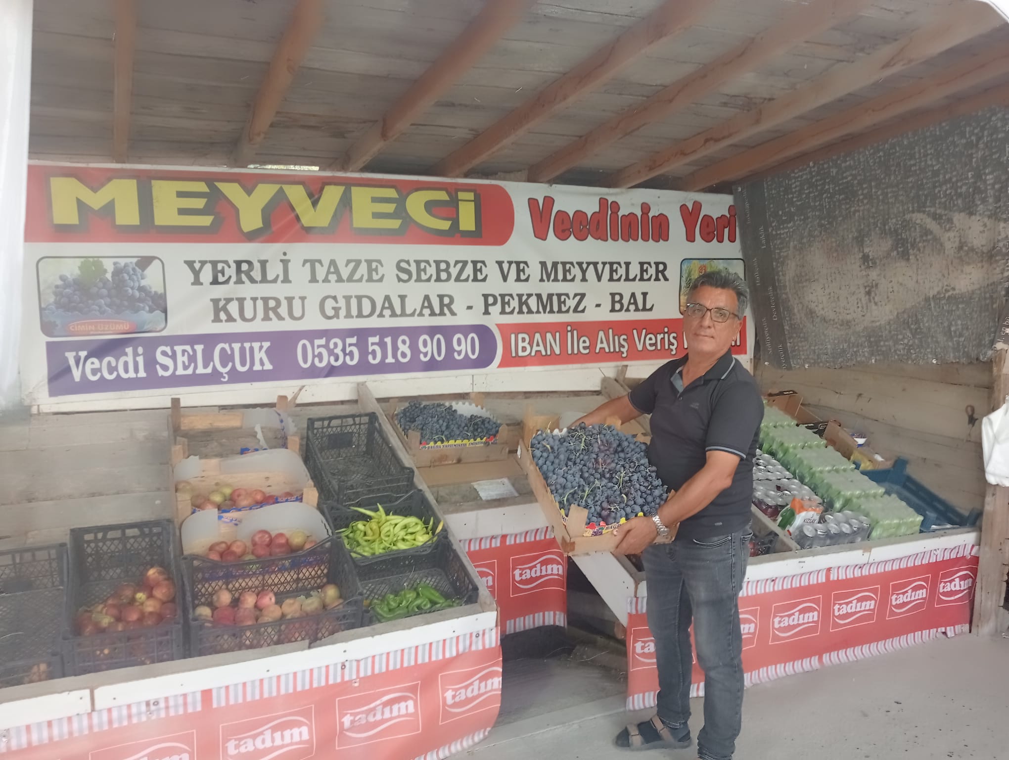 Cimin Üzümü tezgâhta yerini aldı